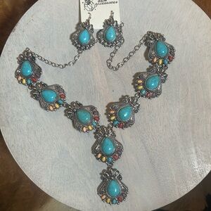 Turquoise and Multicolor Necklace Set